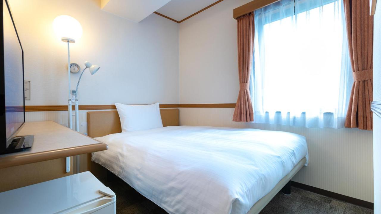 Toyoko Inn Utsunomiya Ekimae No 1 Bagian luar foto